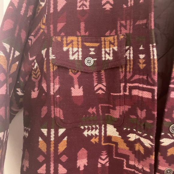 Ariat Western Aztec Maroon Purple Patterned Shacket Barn Jacket - Picture 2 of 9